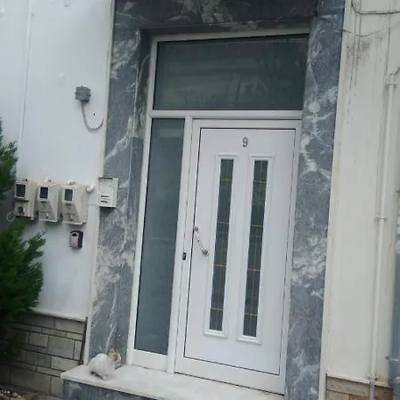 아파트 Cozy , Big 볼로스